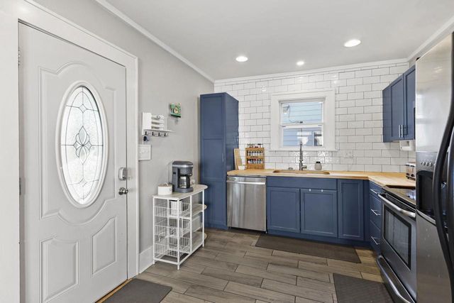 115 Cleveland Street, Beaver Dam, WI 53916