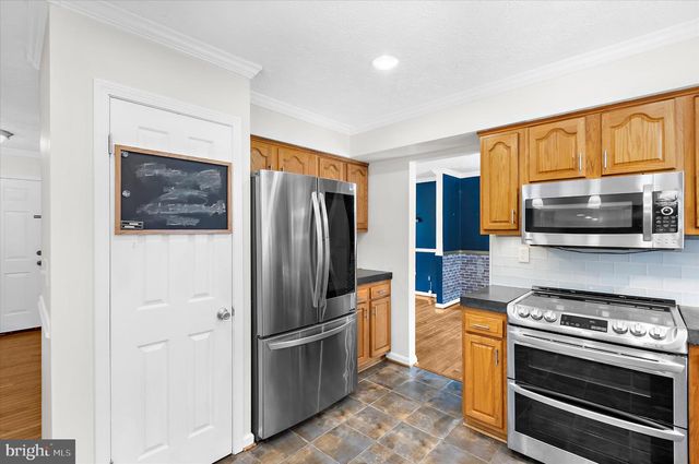 1718 SEVERN RD, Severn, MD 21144