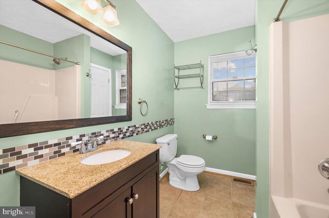 1718 SEVERN RD, Severn, MD 21144