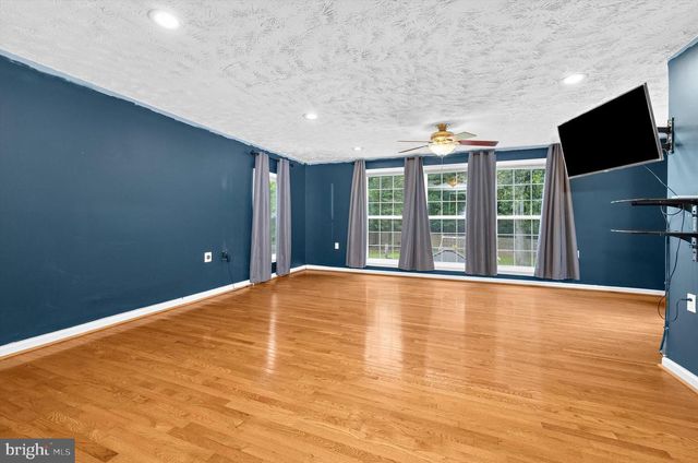 1718 SEVERN RD, Severn, MD 21144