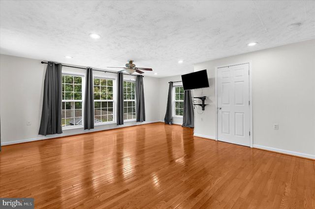 1718 SEVERN RD, Severn, MD 21144