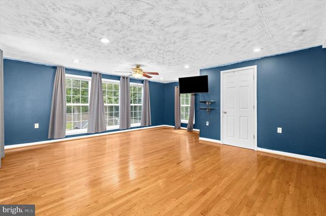 1718 SEVERN RD, Severn, MD 21144