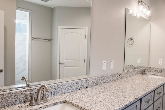 303 Canal St., Port Neches, TX 77651