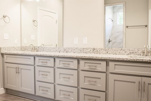 303 Canal St., Port Neches, TX 77651