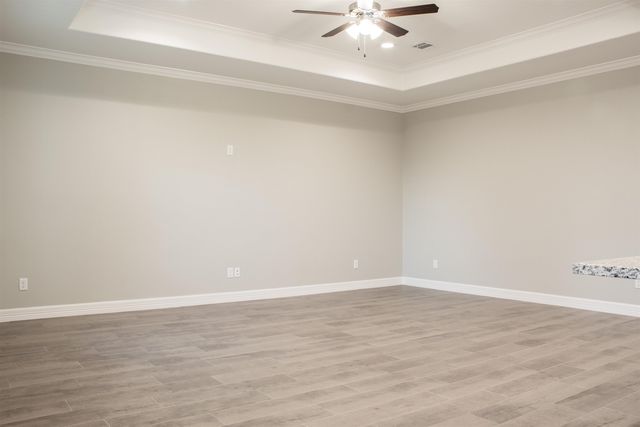 303 Canal St., Port Neches, TX 77651