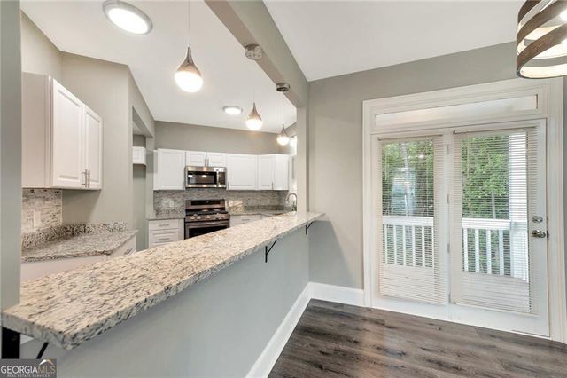 1054 Brandon Lane, Stone Mountain, GA 30083
