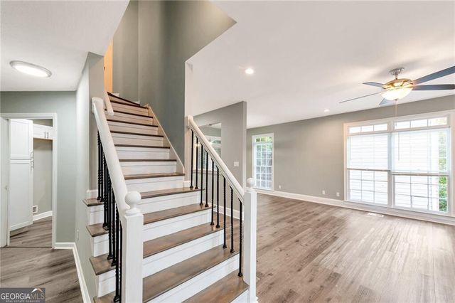 1054 Brandon Lane, Stone Mountain, GA 30083