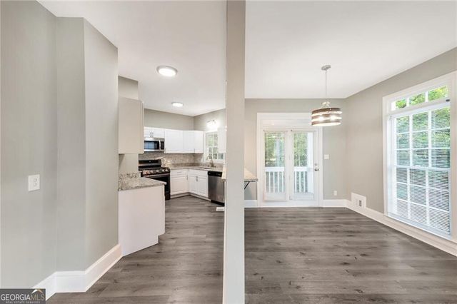 1054 Brandon Lane, Stone Mountain, GA 30083