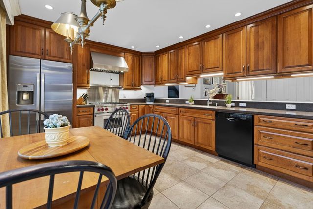 51 Pond Street, Newton, NH 03858