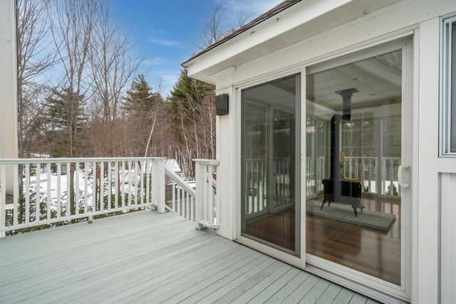 51 Pond Street, Newton, NH 03858