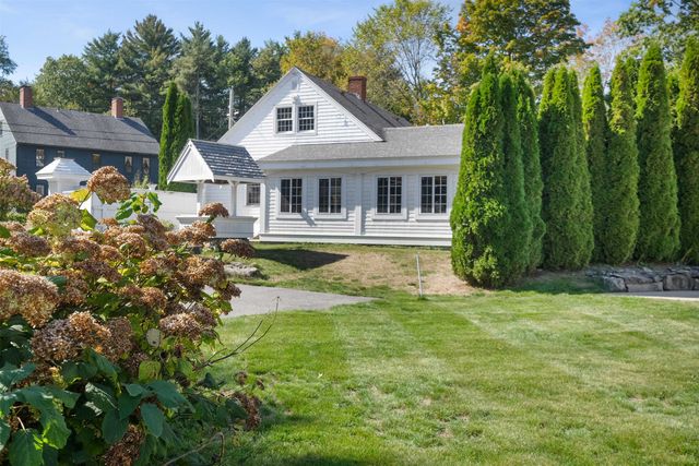 51 Pond Street, Newton, NH 03858