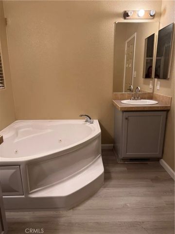 2205 W Acacia 190, Hemet, CA 92545