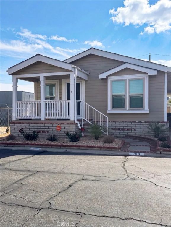 2205 W Acacia 190, Hemet, CA 92545