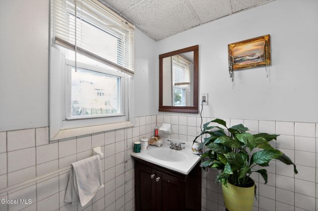 1931 Jerome Avenue, Schenectady, NY 12306