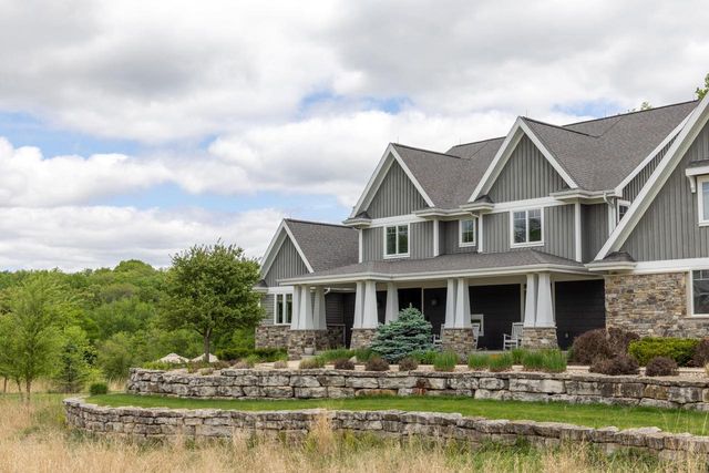 5090 Aspen Valley Court, Middleton, WI 53562