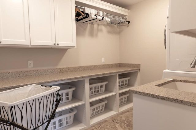 5090 Aspen Valley Court, Middleton, WI 53562