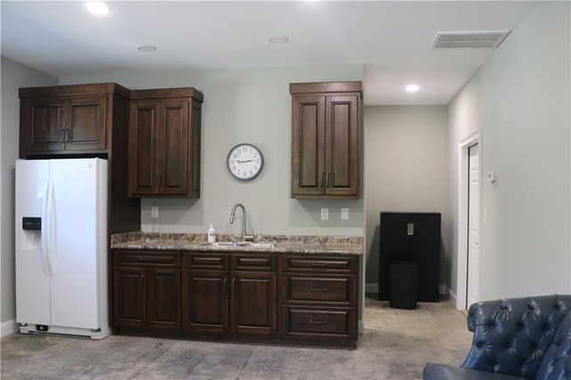 2009 S Hwy 29 Highway, Anderson, SC 29626