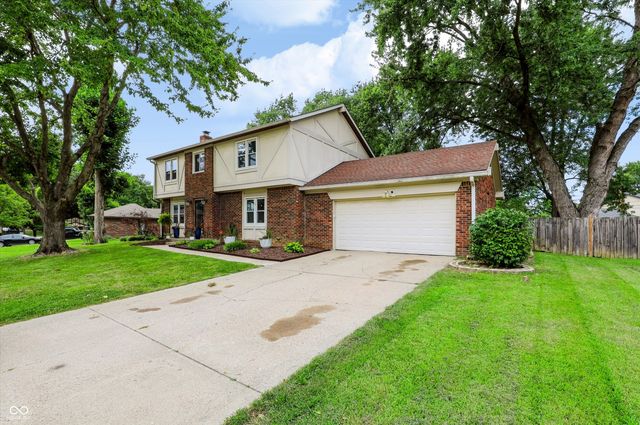 730 Queenswood Drive, Indianapolis, IN 46217