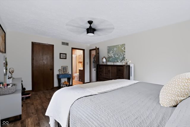 730 Queenswood Drive, Indianapolis, IN 46217
