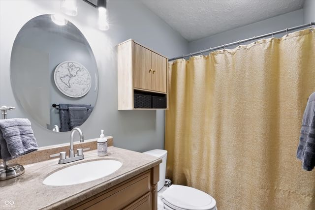 730 Queenswood Drive, Indianapolis, IN 46217