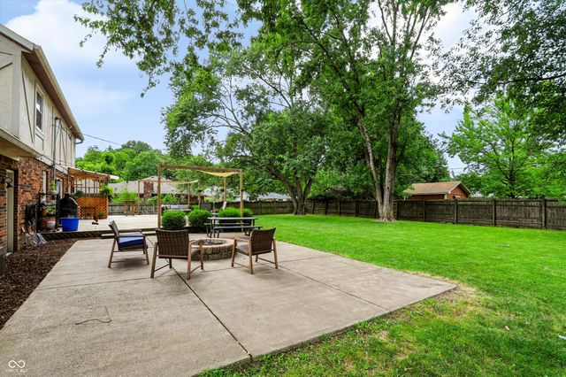 730 Queenswood Drive, Indianapolis, IN 46217