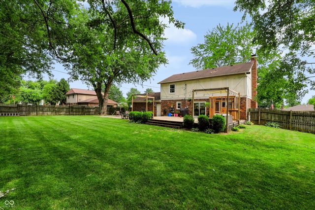 730 Queenswood Drive, Indianapolis, IN 46217