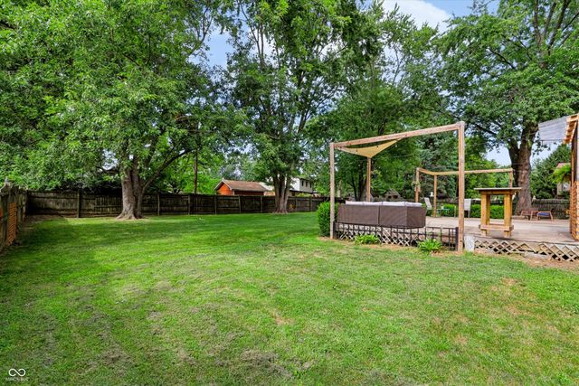 730 Queenswood Drive, Indianapolis, IN 46217