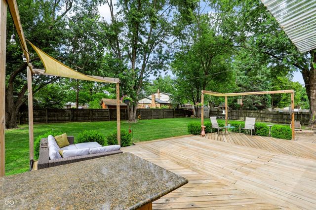 730 Queenswood Drive, Indianapolis, IN 46217