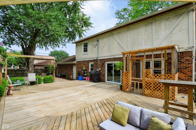 730 Queenswood Drive, Indianapolis, IN 46217