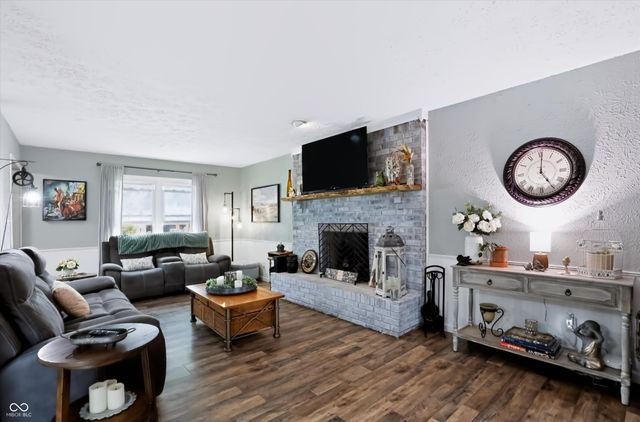 730 Queenswood Drive, Indianapolis, IN 46217