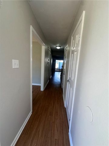 5622 Carisbrooke LN, Portsmouth, VA 23703