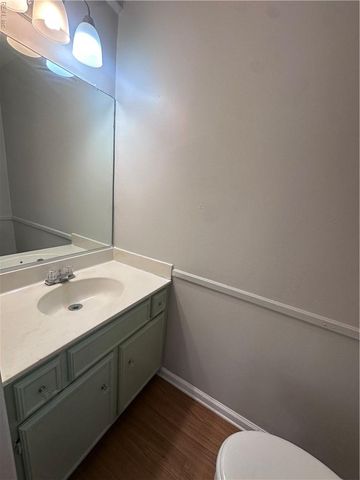 5622 Carisbrooke LN, Portsmouth, VA 23703