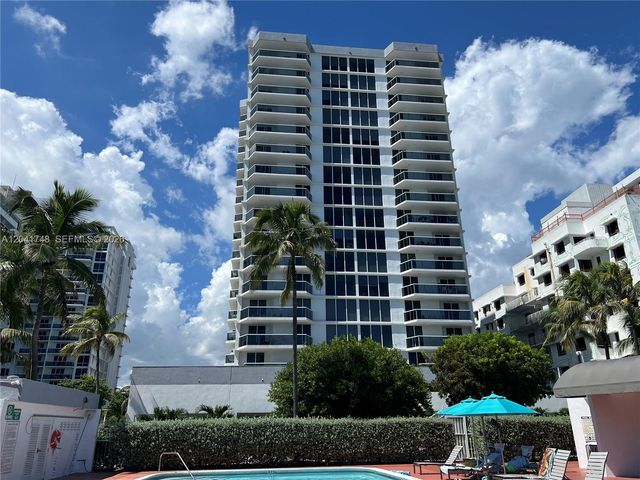2401 Collins Avenue 1009, Miami Beach, FL 33140