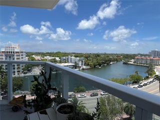 2401 Collins Avenue 1009, Miami Beach, FL 33140