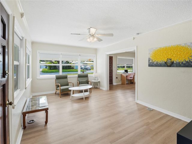 332 ILLINOIS AVENUE, St Cloud, FL 34769