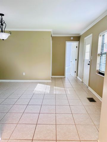 204 Dogwood Avenue, Havana, FL 32333