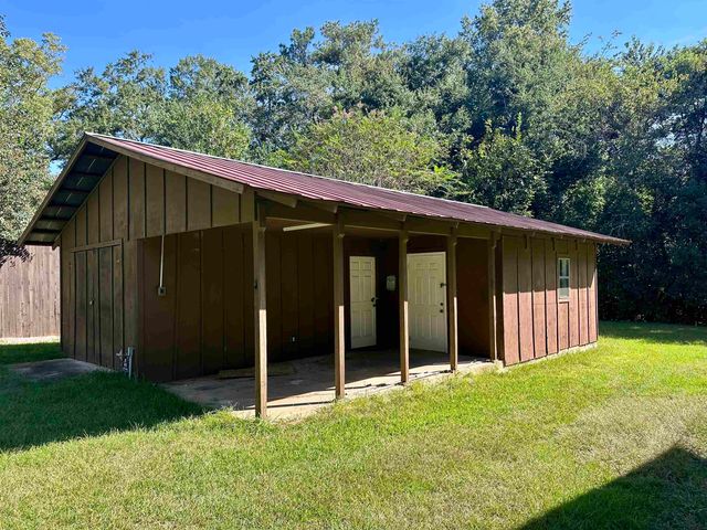 204 Dogwood Avenue, Havana, FL 32333