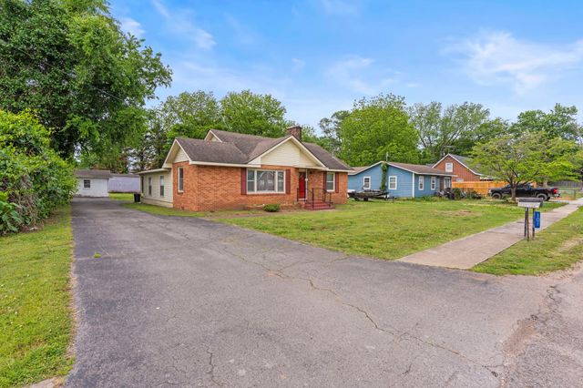 101 Willow St, N, Cowan, TN 37318