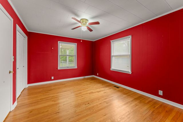 101 Willow St, N, Cowan, TN 37318