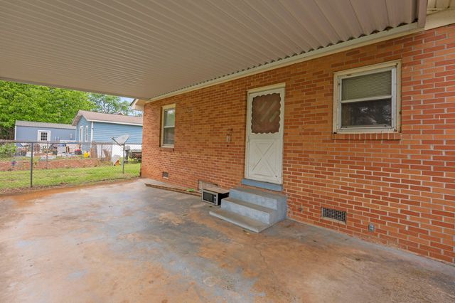 101 Willow St, N, Cowan, TN 37318