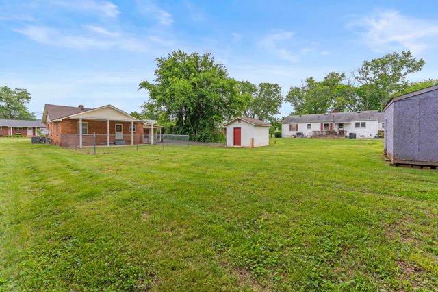 101 Willow St, N, Cowan, TN 37318