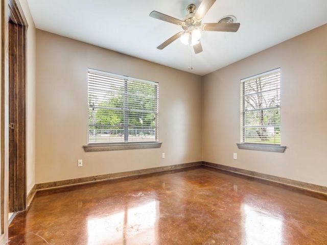 308 Gibbs Street, Devers, TX 77538