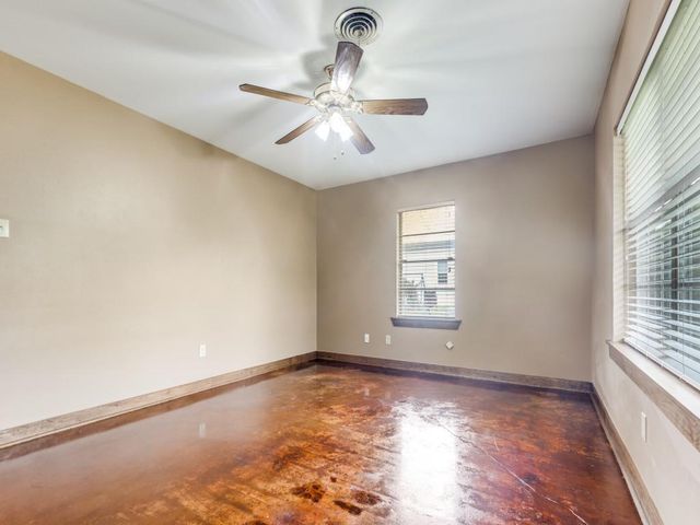 308 Gibbs Street, Devers, TX 77538