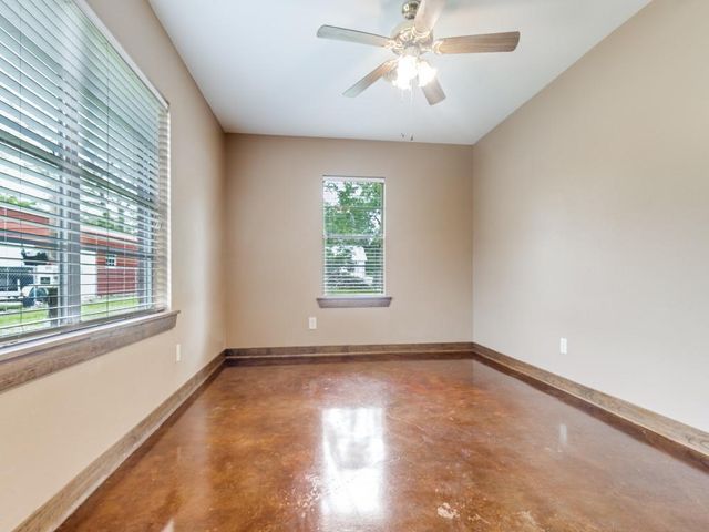 308 Gibbs Street, Devers, TX 77538