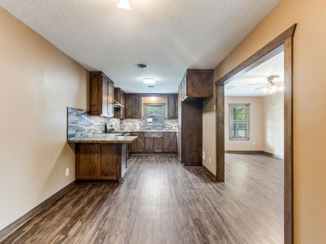 308 Gibbs Street, Devers, TX 77538