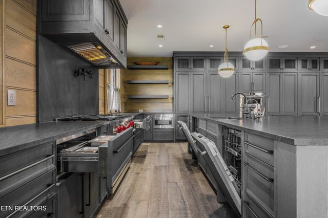 6720 Erie Rd, Sweetwater, TN 37874