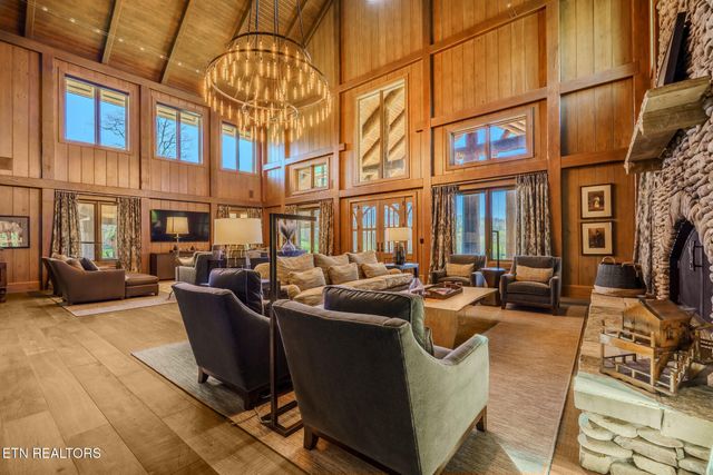 6720 Erie Rd, Sweetwater, TN 37874