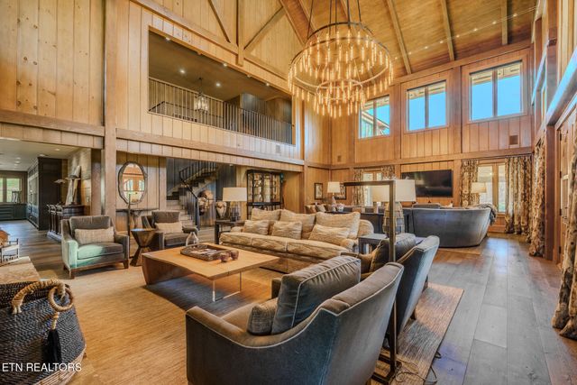 6720 Erie Rd, Sweetwater, TN 37874