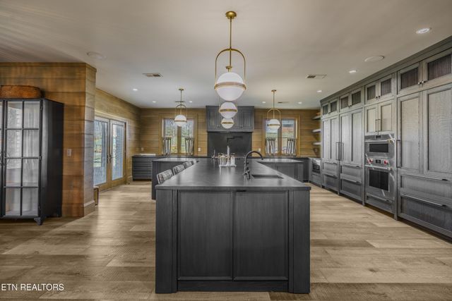 6720 Erie Rd, Sweetwater, TN 37874