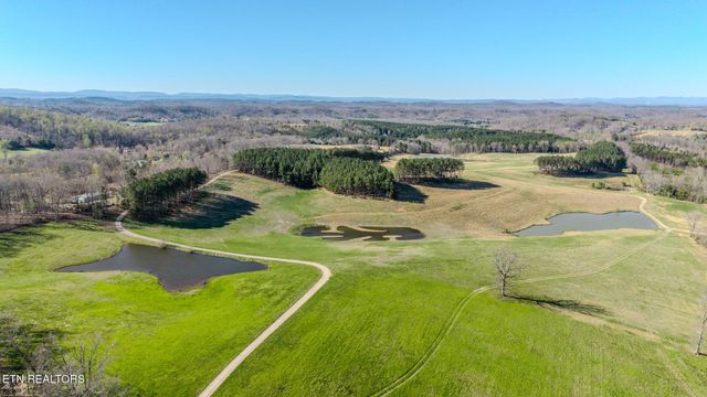 6720 Erie Rd, Sweetwater, TN 37874
